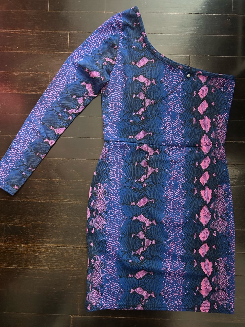 One-Shoulder Snake Patterned Bodycon Dress